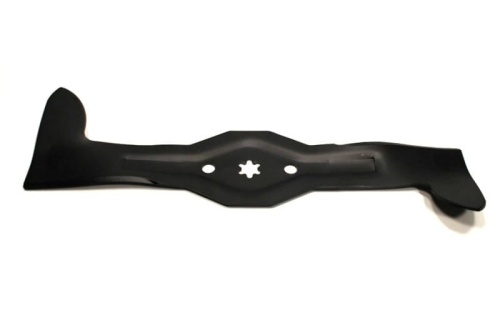 Nóż do traktora Husqvarna, lewy, o długości 46,4 cm, w kolorze czarnym. Produkt pokazany z boku, leżący na płaskiej powierzchni. Widoczne dwa otwory montażowe. Gładka faktura metalu, symetryczny kształt, bez dodatkowych napisów czy zdobień.