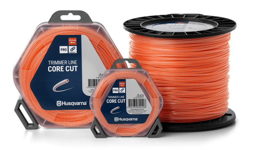Linka tnąca Core Cut Husqvarna w kolorze pomarańczowym, zwinięta na dwóch rolkach, o kącie ujęcia z przodu. Widoczne etykiety informacyjne oraz logo producenta, które są czytelne. Rolki różnią się rozmiarem: mała ma 90 m, duża 240 m.