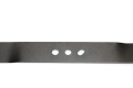 Nóż kosiarki NAC M560H-056N-M, prosty, metalowy, w kolorze ciemnoszarym. Widoczne trzy otwory montażowe. Ujęcie frontalne, produkt leżący na białym tle.