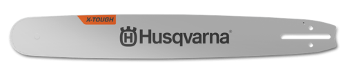 Prowadnica 28 w kolorze srebrnym z logo Husqvarna, o szerokości 3/8 i grubości 1,5 mm, z 92 zębami. Została pokazana w ujęciu frontalnym, układając się poziomo. Widoczny napis X-TOUGH w pomarańczowym kolorze.
