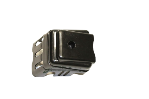 Filtr powietrza z obudową T2 w kolorze czarnym, z gładką powierzchnią i otworem na górze. Ujęcie z boku, produkt leży na jednolitym tle, bez dodatkowych akcesoriów. Kształt prostopadłościanu z widocznymi wycięciami po bokach.