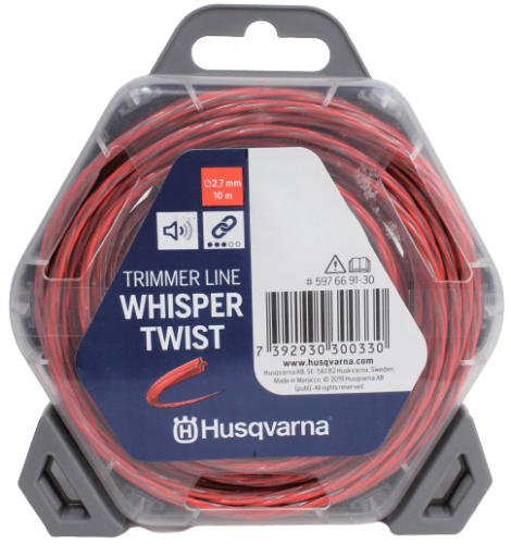 Linka tnąca Husqvarna Whisper Twist o średnicy 2,7 mm i długości 10 m, prezentowana w przezroczystym opakowaniu. Widoczny niebieski label z napisem Whisper Twist oraz symbolami, w tym kodem kreskowym. Opakowanie stoi stabilnie, na prostym tle.