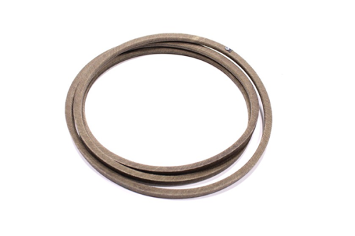 Pasek napędu noży do traktora Husqvarna w brązowym kolorze, okrągły, elastyczny. Złożony w dwie warstwy, widoczny z boku. Gładka powierzchnia, bez widocznych napisów. Produkt leży na białym tle, co podkreśla jego kształt i fakturę.