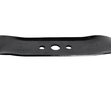 Nóż kosiarki Royal o długości 53 cm, wykonany z metalowego, czarnego materiału. Widoczne dwa otwory montażowe oraz wzory z numerami. Produkt leży na białym tle, prezentując prostą, płaską formę z zaokrąglonymi krawędziami.