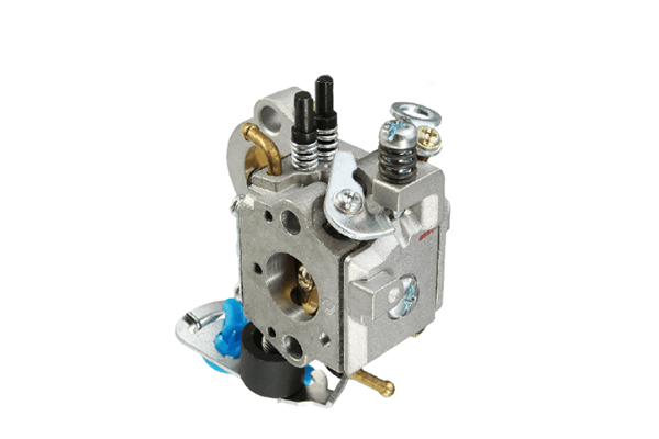 Gaźnik do piły Husqvarna 460, 455E, 461 Jonsered CS2255 w kolorze metalicznym. Układ mechaniczny z widocznymi sprężynami, zaworami i mocowaniami. Zestawienie z bliska ukazuje detale konstrukcyjne i elementy mocujące. Stoi na jasnym tle.