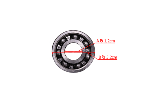 Łożysko kulkowe wału korbowego Husqvarna 232R/235R, o średnicy A 1,2 cm i B 3,2 cm, z siedmioma kulkami w metalowej obudowie, widoczne z góry na białym tle. Wyraźne czarne oznaczenia na zewnętrznej krawędzi.