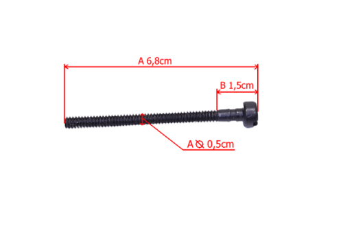 Śruba napinacza łańcucha pilarki Partner P340 S, o długości 6,8 cm, średnicy 0,5 cm, z gwintem na całej długości. Ujęcie z boku, na tle białym. Element z metalowym wykończeniem, z heksagonalną główką po jednej stronie.