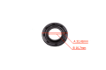 Uszczelniacz wału w kolorze czarnym, wykonany z tworzywa sztucznego, o średnicy zewnętrznej 32,42 mm i wewnętrznej 16,7 mm. Produkt widoczny w zbliżeniu, z wyraźnymi oznaczeniami wymiarów. Krawędzie gładkie, symetryczny kształt. Tło białe.