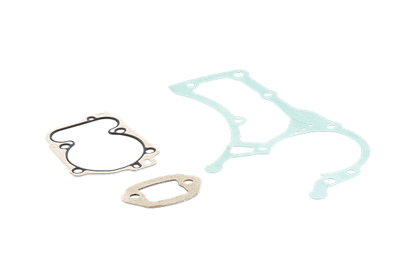 Zestaw 3 uszczelek do pilarki Husqvarna 545 MARK II: niebieska główna z wycięciami i dwie mniejsze, brązowa i zielona, leżące na jasnym tle.