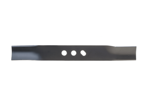 Nóż do kosiarki spalinowej NAC C4001 o długości 39,5 cm, wykonany z metalowego, czarnego materiału. Posiada trzy otwory montażowe na jednym końcu. Ujęcie frontalne, ukazujące całą długość noża w prostej pozycji.
