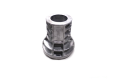 Adapter noża do kosiarki Husqvarna LC 353V / LC 353 VI w kolorze stalowym, wykonany z metalu. Zbliżenie na cylindryczną część z otworem centralnym i żebrowaną strukturą. Widoczny detal: numer i logo na boku. Produkt leżący na jednolitym tle.