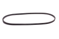 Pasek napędowy kosiarki LC247S Husqvarna w kolorze czarnym, elastyczny, o owalnym kształcie. Ułożony poziomo na neutralnym tle. Widoczne gładkie krawędzie, brak dodatkowych elementów, pełne wymiary nie są podane.