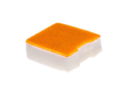 Filtr powietrza do dmuchawy Husqvarna 140B, prostokątny, z pomarańczową włóknistą górą i białą gładką podstawą, na białym tle, kompatybilny z modelem 140B.