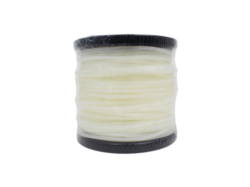 Linka tnąca o średnicy 3,3 mm i długości 75 m, zwinięta na czarnym, okrągłym rdzeniu. Produkt ma przezroczysty kolor i jest zabezpieczony folią. Widoczny kształt to okrąg, ujęcie z boku, co pokazuje pełną długość linki.