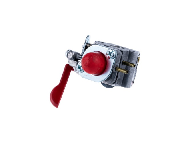 Gaźnik do podkaszarki Trimmac, Colibri Mcculloch, w kolorze szarym, z czerwoną dźwignią i przyciskiem. Produkt widoczny z boku, z detalami mocowania i oznaczeniami. Wykonany z metalu, prezentuje wyraźną teksturę.