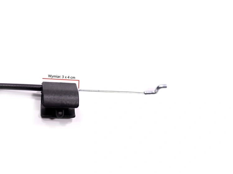 Linka hamulca kosiarki pchanej LC353 VI Classic Husqvarna, w czarnym kolorze z metalowym zakończeniem. Widok z boku, produkt leży na jednolitym tle. Wymiary 3 x 4 cm, widoczne mocowanie oraz detalizowane zakończenie.