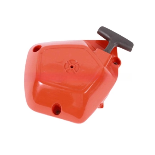 Rozrusznik kompletny dmuchawy 525BX Husqvarna w intensywnym, czerwonym kolorze, z uchwytem do uruchamiania. Widok z boku, ukazujący gładką powierzchnię oraz otwory montażowe. Produkt leży na płaskiej powierzchni na jednolitym tle.