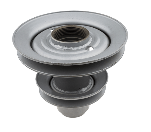 Koło pasowe Rider R214TC/R316T/R418T z metalu, szare. Widok z boku, stojące. Widać centralny gwint oraz detale mocowania. Prosta, gładka powierzchnia bez wzorów. Na jednolitym tle, co ułatwia zauważenie kształtu i wymiarów.