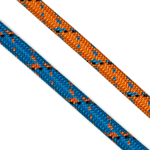 Lina wspinaczkowa w kolorze pomarańczowym i niebieskim, o długości 45 m i grubości 11,8 mm, z wyraźną teksturą plecionki. Widoczna jest w pozycji leżącej, ukazując dwukolorowy wzór. Tło jest białe, co podkreśla kolorystykę liny.