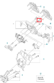 Śruba podstawy filtra do pilarki Husqvarna 135 Mark II, metalowa, z gwintem, w kolorze srebrnym. Widoczna z boku, wyraźnie zaznaczona na schemacie. Element do montażu w zestawie naprawczym gaźnika.