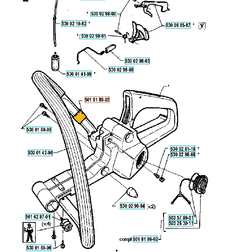 Osłona uchwytu pilarki Husqvarna 36, 41, 288 w kolorze szarym z czerwonym logo. Widok z boku, prezentujący ergonomiczny uchwyt. Produkt leży na gładkiej, białej powierzchni. Widoczne mocowania i detale konstrukcji, wskazujące na funkcjonalność.