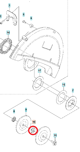 Tulejka osłony przecinarki Husqvarna 1270 II, metalowa, okrągła, z wyraźnymi otworami. Widoczna z boku z detalami mocowania. Zbliżenie na teksturę powierzchni, na białym tle. Część z zestawu do narzędzi, nowe, nieużywane.