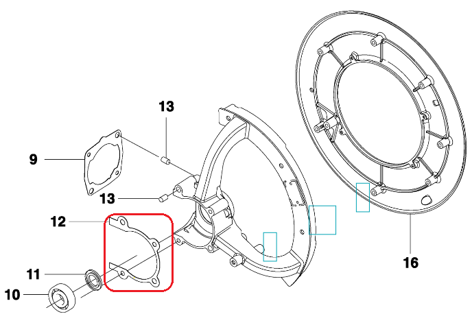 Uszczelka karteru dmuchawy 356BTx Husqvarna, szara, o formie płaskiej, przedstawiona w zbliżeniu, z widocznymi otworami do mocowania. Element leży płasko, na prostym tle, wraz z częściami zestawu. Brak dodatkowych napisów lub logo.