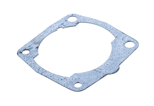Uszczelka cylindra dmuchawy 356BTx Husqvarna w kształcie kwadratu z wycięciami, wykonana z metalowej blachy, o szarej, matowej powierzchni. Widoczna jest jedna okrągła i dwa okrągłe otwory montażowe, leżąca na białym tle.