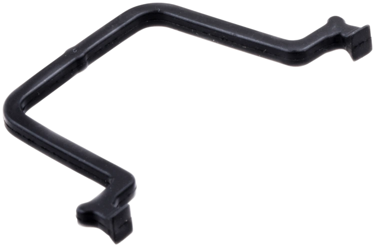 Uszczelka cylindra pilarki 140, 435 II Husqvarna w kolorze czarnym, wykonana z elastycznego materiału. Zbliżenie na lewą stronę, prezentująca prostokątny kształt z wyraźnymi krawędziami i mocującymi występami. Idealna do montażu w pilarkach.