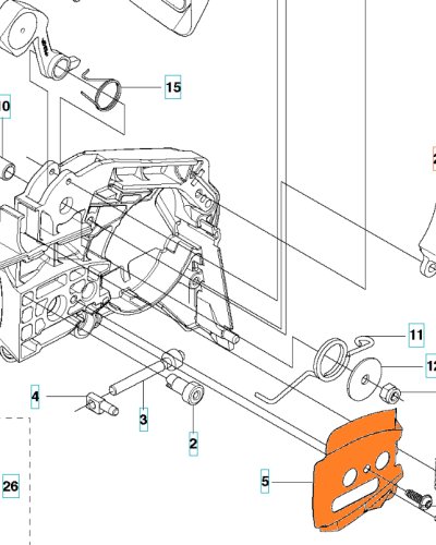 Jasnopomarańczowa płytka pokrywy sprzęgła pilarki Husqvarna 439, T435, widoczna z boku, na tle. Ma otwory mocujące i wycięcia, z detalami montażowymi, przeznaczona do pilarki.