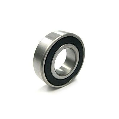 Łożysko kulkowe nożyc 122HD60/wykaszarki 333R Husqvarna w kolorze srebrnym z czarnym uszczelnieniem, w formie cylindra, z widocznym otworem centralnym. Ujęcie w zbliżeniu, ukazujące gładką powierzchnię oraz szczegóły konstrukcyjne.