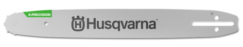 Prowadnica X-Precision 14'' w kolorze srebrnym, z widocznym logo Husqvarna. Ujęcie z boku, produkt leży na płaskiej powierzchni. Dwa otwory do mocowania, wyraźny napis X-Precision na końcu. Bez widocznych uszkodzeń, gładka powierzchnia.