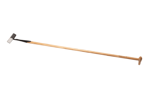 Haczka 4-stronna Krumpholz z drewnianym trzonkiem, metalowe ostrze, czarne przyłącze, ergonomiczny uchwyt, długość 150 cm, na białym tle, pozycja leżąca.