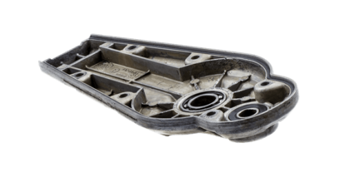 Pokrywa piasty nożyc Husqvarna 323HD60/325HD60 w kolorze czarnym, widoczna z boku. Wyróżnia się gładką powierzchnią, logo producenta oraz otworami montażowymi. Produkt leży na jednolitym tle, co podkreśla jego szczegóły konstrukcyjne.