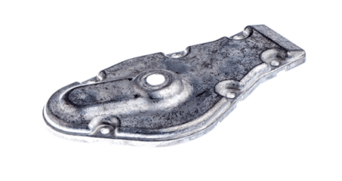 Pokrywa przekładni nożyc Husqvarna 323HE3/325HDA55, aluminiowa, w kolorze srebrnym, z widocznymi otworami montażowymi i teksturą powierzchni. Produkt przedstawiony z boku, leżący na płaskiej powierzchni.