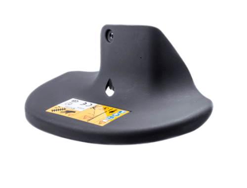 Dźwignia hamulca nożyc Husqvarna 323HE3/325HE4 w kolorze czarnym, wykonana z materiału plastikowego. Frontalny kąt ujęcia. Na powierzchni widoczna etykieta z instrukcją obsługi i ostrzeżeniem. Produkt leży płasko na jednolitym tle.