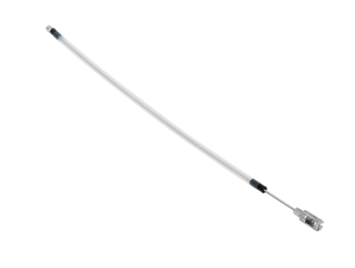 Linka gazu do podkaszarki Husqvarna 525LK/525RXT, biała z ciemnym zakończeniem, wyprofilowana, widok z boku na jednolitym tle, z końcówką mocującą. Konstrukcja zapewnia precyzyjne sterowanie.