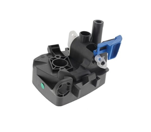 Podstawa filtra do wykaszarki Husqvarna 333R/335RX/535RX w kolorze czarnym z niebieskim uchwytem. Produkt widoczny w ujęciu frontalnym, z widocznymi otworami montażowymi i strukturalnymi detalami. W tle jasne, jednolite tło.