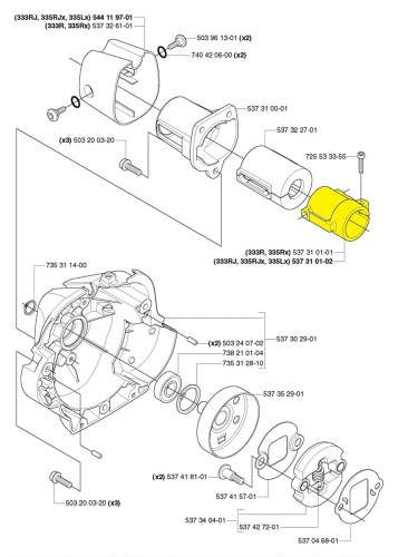Tuleja sprzęgła wykaszarki Husqvarna 333RJ/335RJX/535RJ, żółta, o cylindrycznym kształcie. Widok z boku, ukazujący detale, takie jak zamki montażowe i otwory. Element przeznaczony do montażu w mechanizmie wykaszarki. Tło białe.