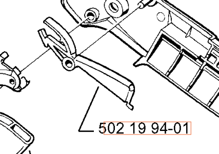 Blokada dźwigni gazu wykaszarki Husqvarna 225R/227R, wykonana z ciemnego plastiku, o aerodynamicznym kształcie. Widoczny numer katalogowy 502 19 94-01, umieszczony obok. Element leżący w pozycji poziomej, na białym tle.