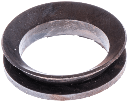 Uszczelniacz wykaszarki 323RII Husqvarna, metalowy, okrągły, w kolorze ciemnoszarym. Widoczny z boku, leżący na gładkim tle. Posiada charakterystyczne rowki oraz gładką fakturę wewnętrzną, idealny do montażu w sprzęcie ogrodniczym.