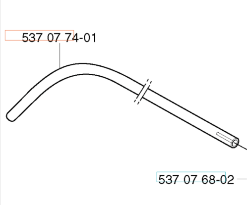 Rura wykaszarki Husqvarna 323RJ, metalowa, zakrzywiona, z wydrążonym końcem. Widoczny numer katalogowy 537 07 74-01 oraz 537 07 68-02. Położona poziomo na prostym tle, zbliżenie na detale mocowania i kształtu.
