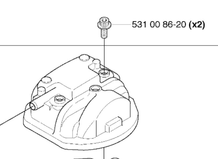 Śruba M5X12 do wykaszarki Husqvarna 323RJ, widoczna z boku. Produkt ma metaliczny wygląd, śrubowe gwintowanie oraz główkę z nacięciem. Obok śruby oznaczenie 531 00 86-20 oraz wskazanie ilości (x2). Proste, białe tło.