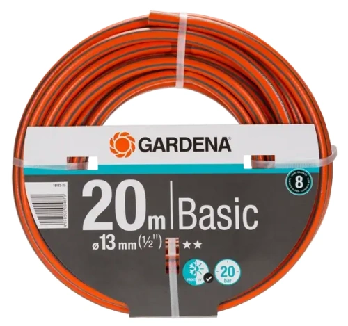 Wąż ogrodowy Gardena Basic o długości 20 m, średnicy 13 mm, w kolorze pomarańczowym, zwinięty na rolce. Widoczna etykieta z nazwą, długością, średnicą oraz grafiką przedstawiającą możliwość użycia do 20 bar. Ujęcie frontalne.