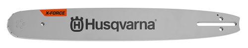 Prowadnica Husqvarna X-force o długości 15 cali, 1,3 mm grubości, z 64 zębami. Z przodu widoczny szary materiał, z logo Husqvarna oraz napisami. Prosta, płaska konstrukcja z otworem i rowkiem do montażu, nienaruszona, na czarnym tle.