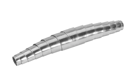 Sprężyna do sekatorów w metalicznym kolorze, o cylindrycznym kształcie z widocznie odróżniającymi się segmentami. Ułożona poziomo, pokazuje detale konstrukcji, idealna do wymiany w narzędziach ogrodniczych.