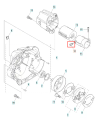 Śruba sprzęgła wykaszarki 336RK Husqvarna, w kolorze stalowym. Produkt leży na białym tle, widoczny z boku. Szczegóły obejmują gwintowaną część oraz łeb śruby. Wymiary nieokreślone, brak dodatkowych oznaczeń lub logo.