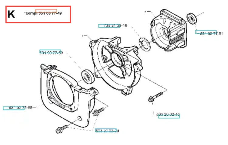 Skrzynia korbowa wykaszarki Husqvarna 142 R z bok, na białym tle. Widoczne otwory mocujące, koło zamachowe, uszczelki i numery katalogowe. Nowa, z matową, gładką powierzchnią.