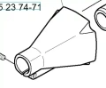 Osłona sprzęgła wykaszarki 142 R Husqvarna w kolorze szarym. Zobrazowana z boku, z widocznymi tępo zakończonymi krawędziami. Produkt w nowym stanie, z otworem do mocowania. Idealna do ochrony mechanizmu sprzęgła.