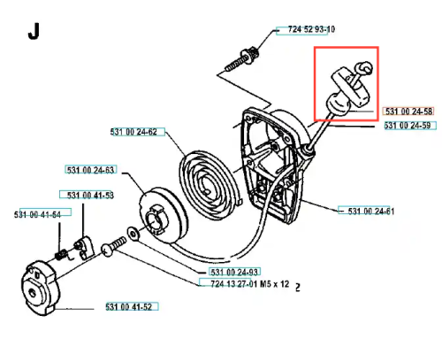 Uchwyt rozrusznika do wykaszarki Husqvarna 125 RB, mocowany z boku, zaprezentowany w zbliżeniu. Element wykonany z tworzywa sztucznego, w kolorze czarnym. Widać wyraźne detale montażowe. Tło jest białe, co zapewnia kontrast i widoczność.
